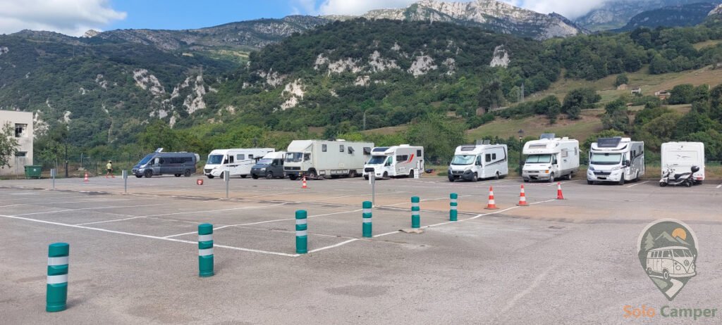 Área de autocaravanas de Proaza Área de autocaravanas de Proaza - SoloCamper